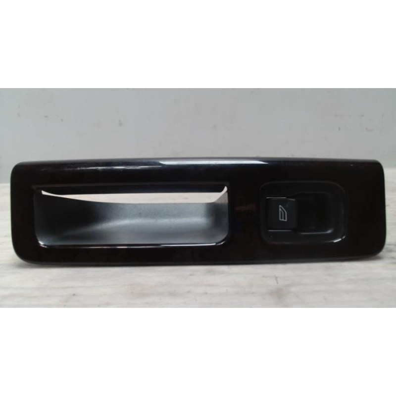 Interrupteur de leve vitre arriere droit VOLVO S 40 2 PHASE 1 d’occasion