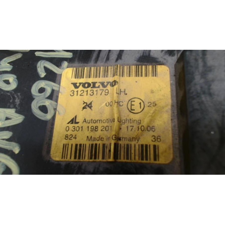 Optique avant principal gauche (feux)(phare) VOLVO S 40 2 PHASE 1 d’occasion