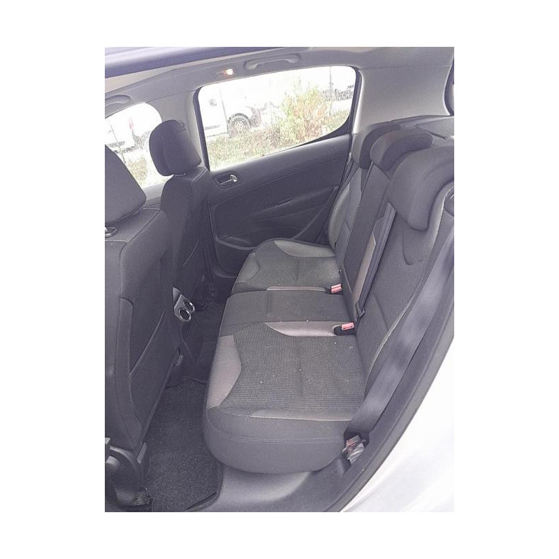 Attache ceinture arriere centrale PEUGEOT 308 1 PHASE 1 d’occasion