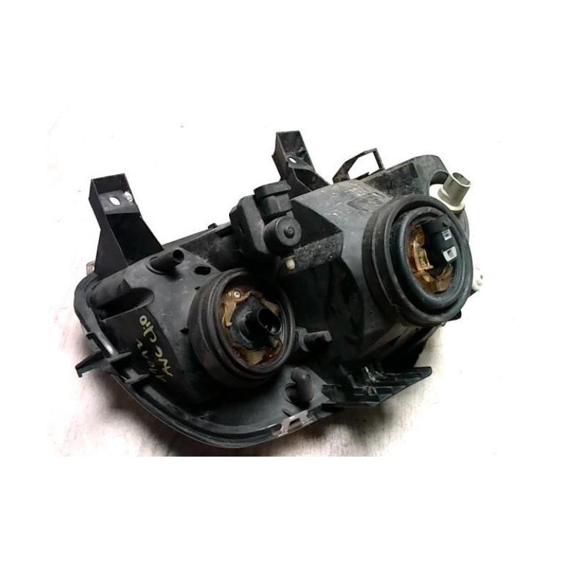 Optique avant principal gauche (feux)(phare) RENAULT CLIO 2 PHASE 1 d’occasion