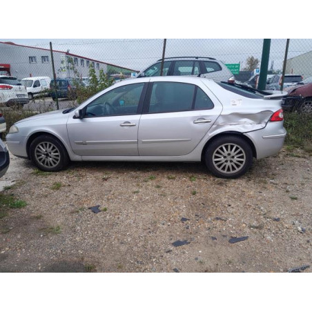 Pare choc arriere RENAULT LAGUNA 2 PHASE 2 d’occasion