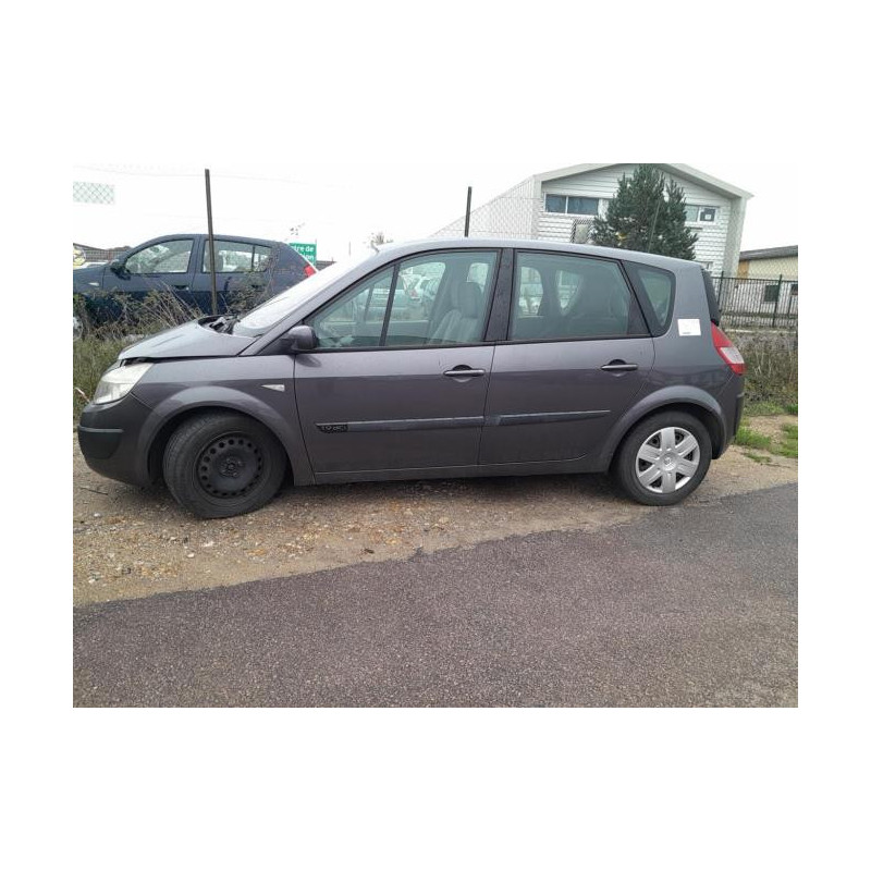 Pare choc arriere RENAULT SCENIC 2 PHASE 1 d’occasion