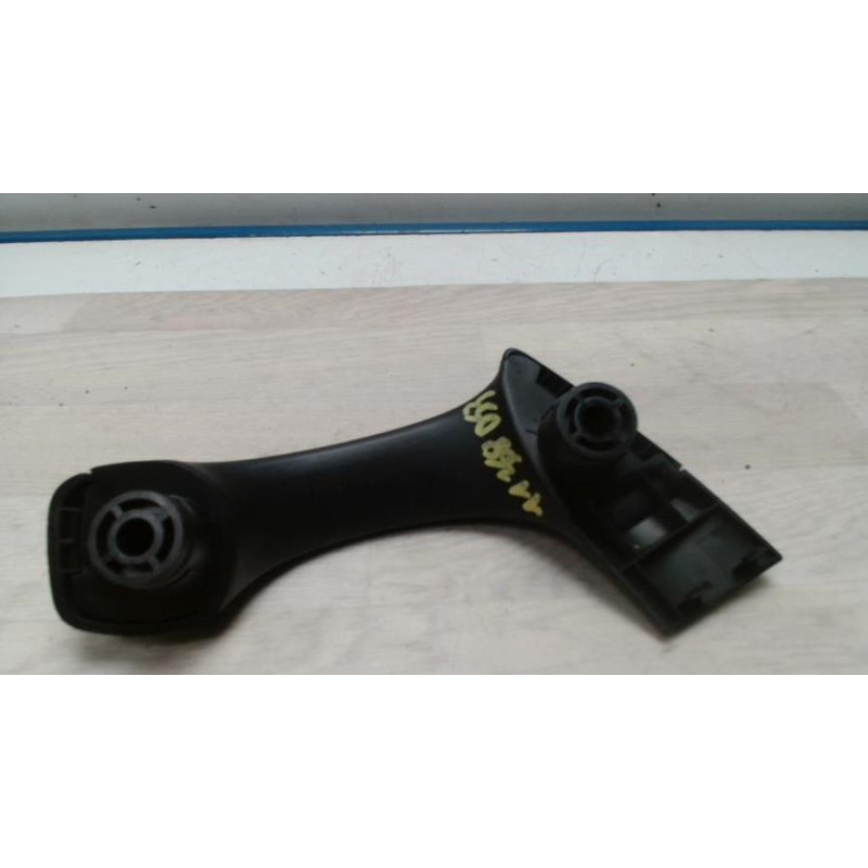 Poignee de maintien avant gauche CITROEN DS3 PHASE 1 d’occasion