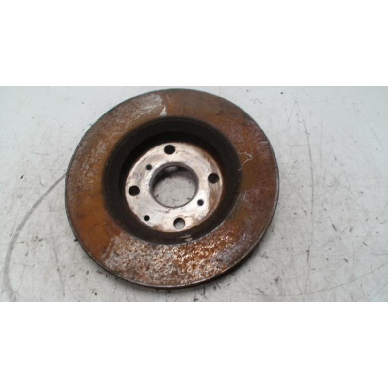 Disque avant gauche (freinage) PEUGEOT 107 PHASE 2 d’occasion