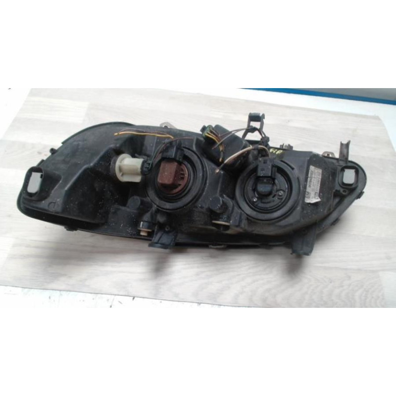 Optique avant principal droit (feux)(phare) FORD C-MAX 1 PHASE 1 d’occasion