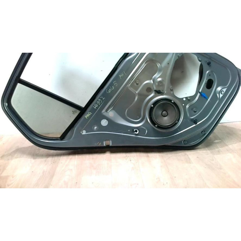 Armature porte VOLKSWAGEN GOLF 5 d’occasion