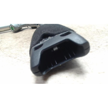 Attache ceinture avant droit OPEL CORSA D PHASE 1 d’occasion
