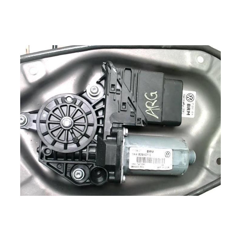 Leve vitre electrique arriere gauche VOLKSWAGEN GOLF 5 d’occasion