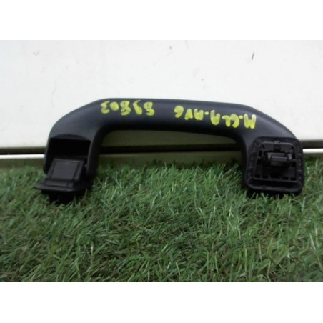 Poignee de maintien avant droit MERCEDES CLASSE GLA (X156) d’occasion