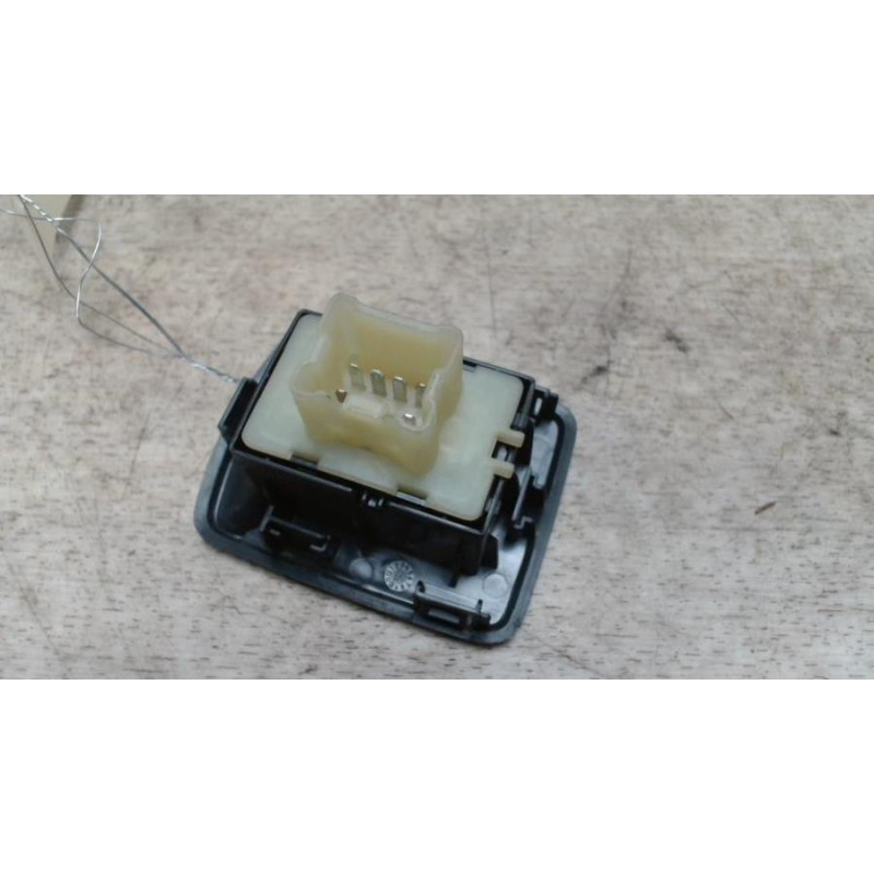 Interrupteur de leve vitre arriere droit DACIA LODGY PHASE 1 d’occasion