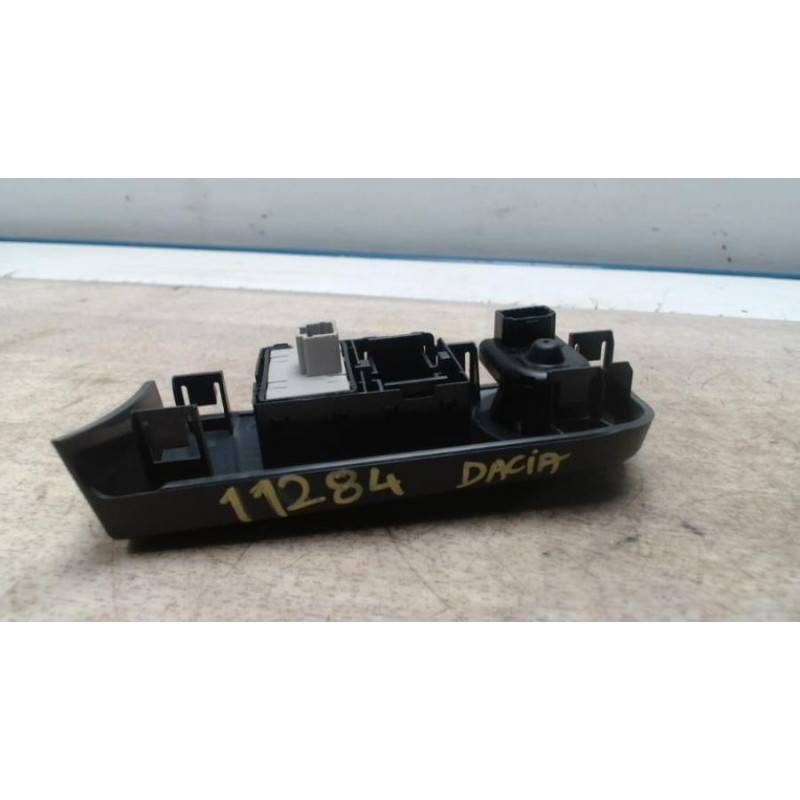 Commande retroviseurs DACIA LODGY PHASE 1 d’occasion
