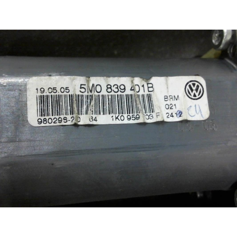 Leve vitre electrique arriere gauche VOLKSWAGEN GOLF PLUS PHASE 1 d’occasion