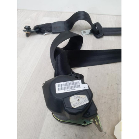 Ceinture arriere centrale NISSAN MICRA 3 PHASE 2 d’occasion