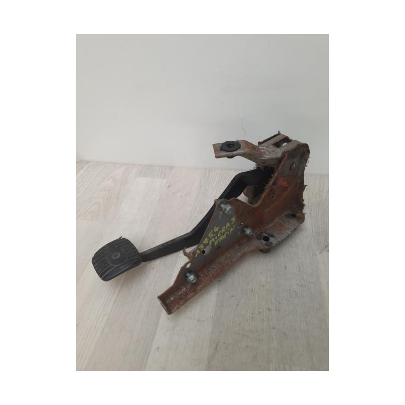 Pedale de frein NISSAN MICRA 3 PHASE 2 d’occasion
