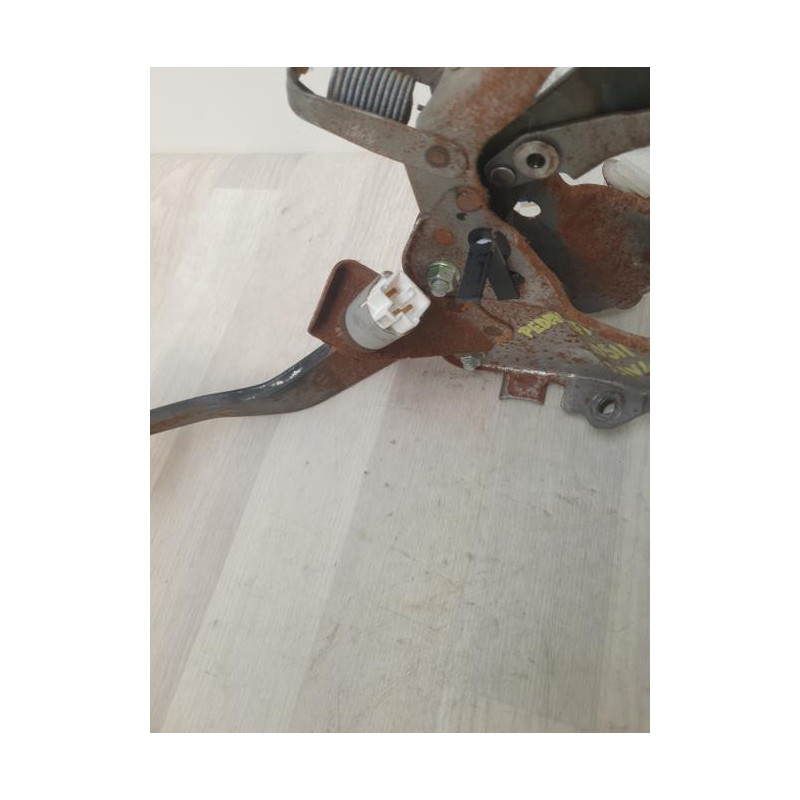Pedale de frein TOYOTA RAV4 3 PHASE 1 d’occasion