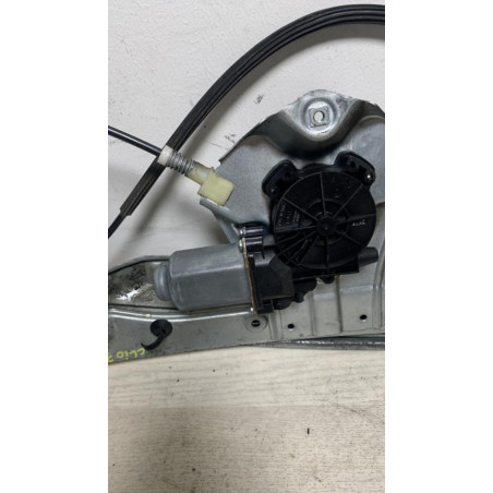 Leve vitre electrique avant gauche RENAULT CLIO 3 PHASE 1 d’occasion