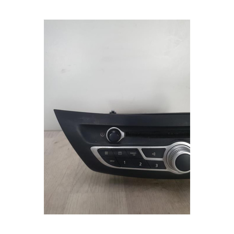Autoradio d'origine RENAULT LAGUNA 3 PHASE 1 d’occasion