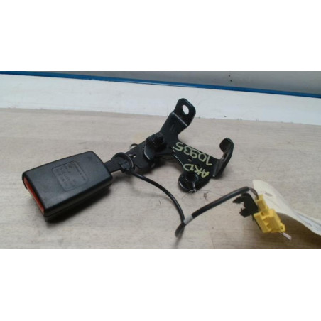 Attache ceinture arriere droit MERCEDES CLASSE A 169 PHASE 1 d’occasion