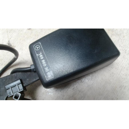 Attache ceinture arriere droit MERCEDES CLASSE A 169 PHASE 1 d’occasion