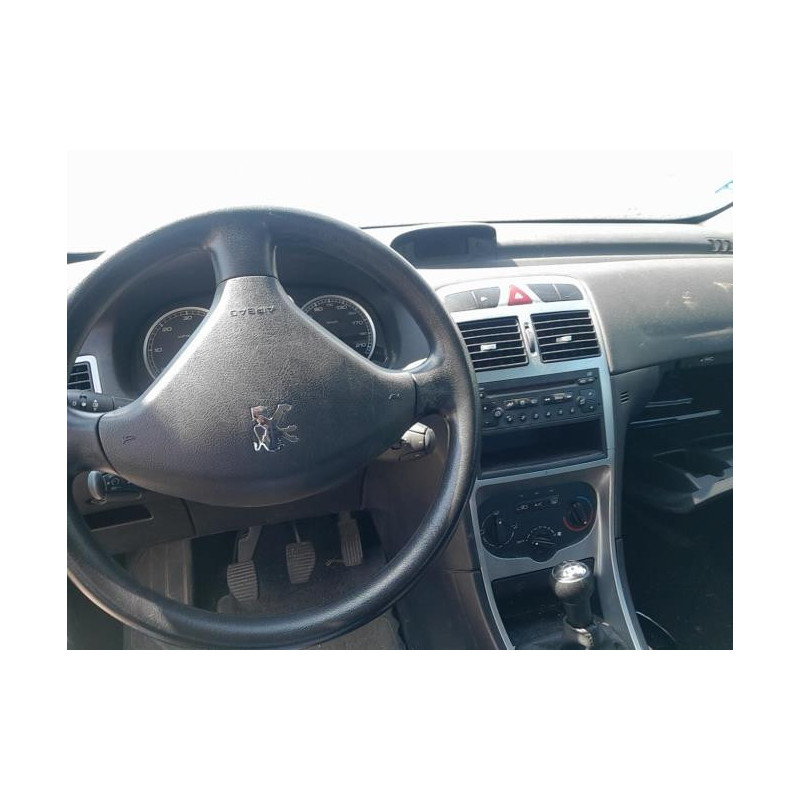 Charniere de porte avant gauche PEUGEOT 307 PHASE 1 d’occasion