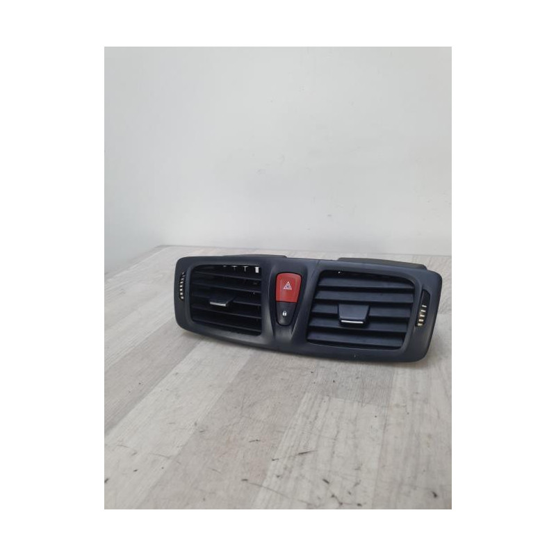 Aerateur tableau de bord RENAULT MEGANE 3 PHASE 1 d’occasion