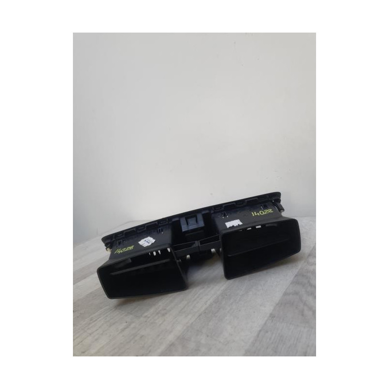 Aerateur tableau de bord RENAULT MEGANE 3 PHASE 1 d’occasion