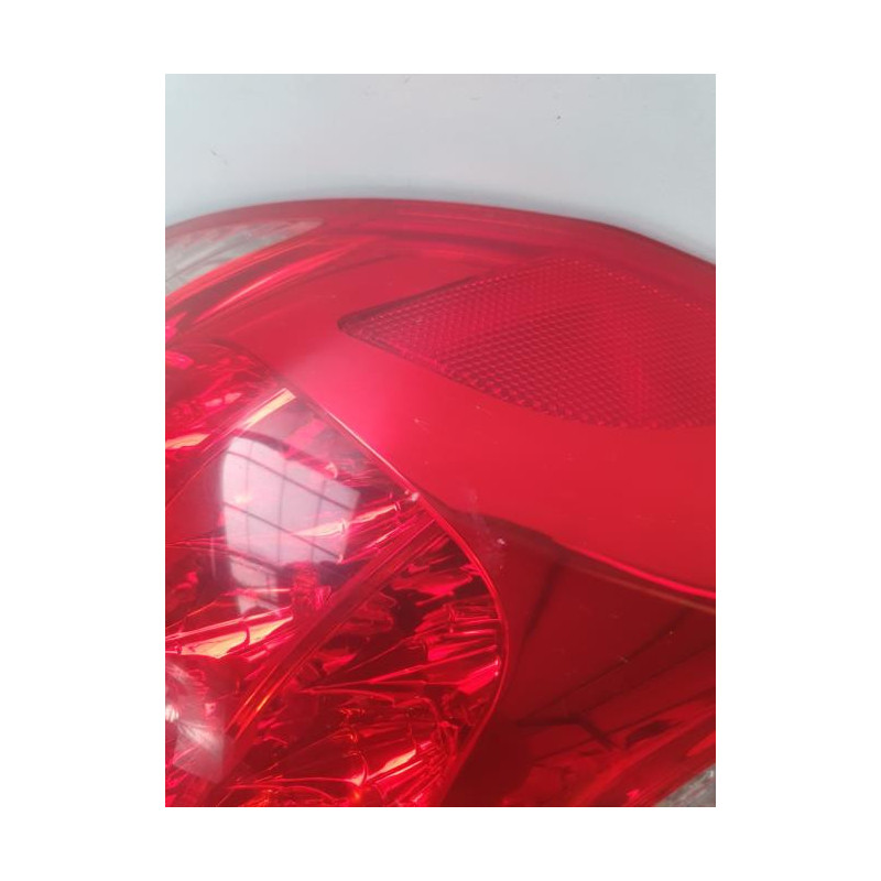 Feu arriere principal gauche (feux) TOYOTA RAV4 3 PHASE 1 d’occasion