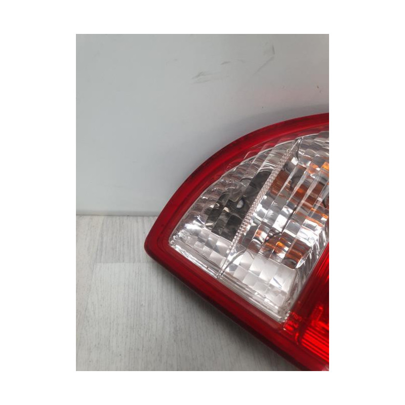 Feu arriere principal gauche (feux) TOYOTA RAV4 3 PHASE 1 d’occasion