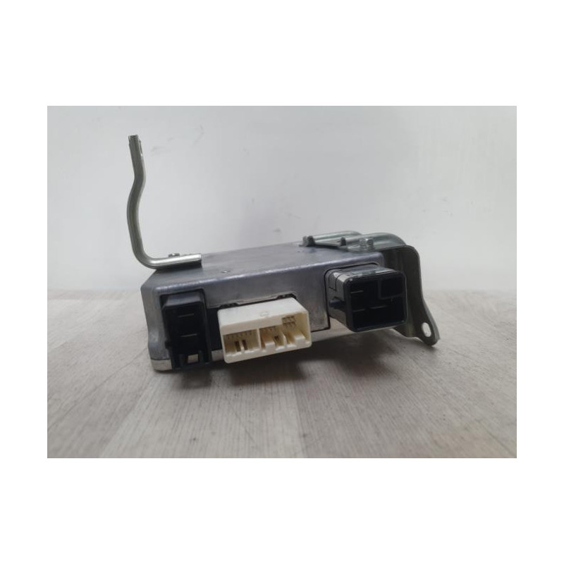 Calculateur direction assistee electrique TOYOTA RAV4 3 PHASE 1 d’occasion