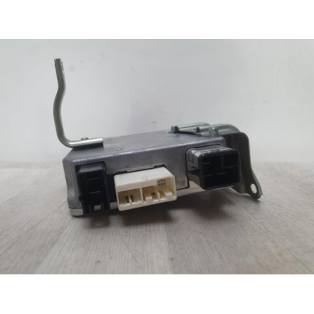Calculateur direction assistee electrique TOYOTA RAV4 3 PHASE 1 d’occasion