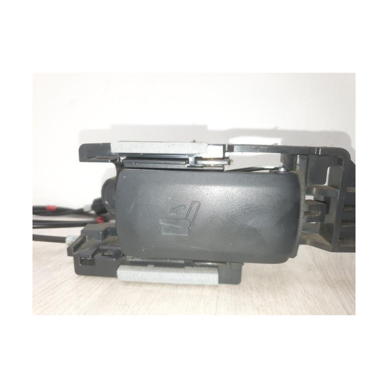 Levier de siege TOYOTA RAV4 3 PHASE 1 d’occasion