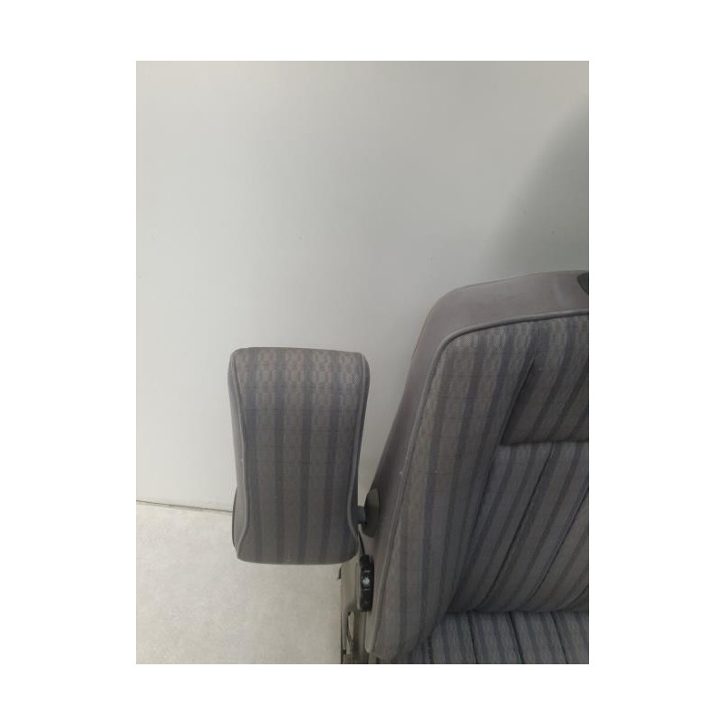 Siege avant gauche MERCEDES 300 W124 PHASE 1 d’occasion