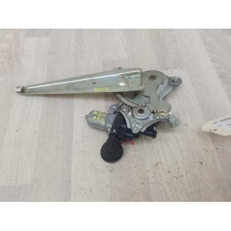 Leve vitre electrique arriere droit TOYOTA RAV4 3 PHASE 1 d’occasion