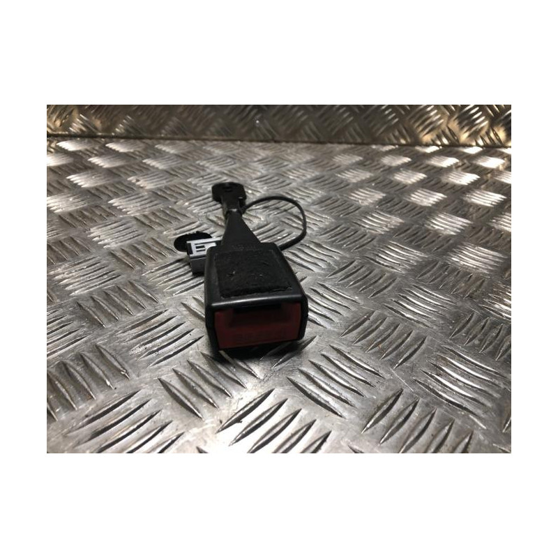 Attache ceinture avant gauche CITROEN C5 2 BREAK d’occasion
