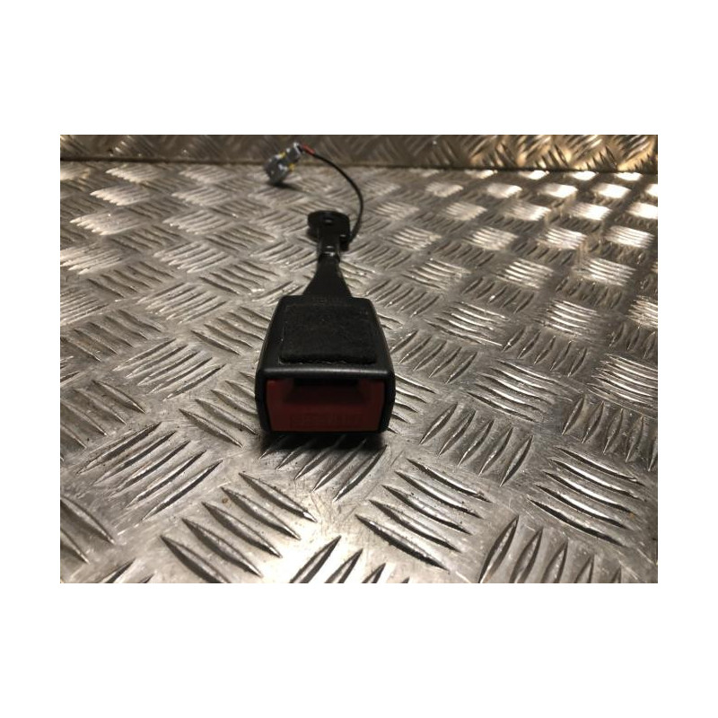 Attache ceinture avant droit CITROEN C5 2 BREAK d’occasion