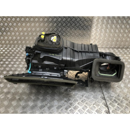 Bloc chauffage VOLKSWAGEN SCIROCCO 3 PHASE 1 COUPE d’occasion