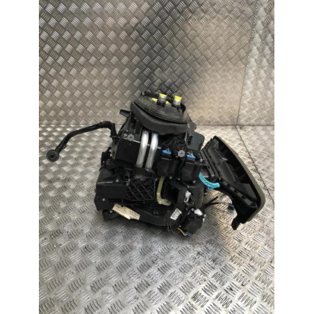 Bloc chauffage VOLKSWAGEN SCIROCCO 3 PHASE 1 COUPE d’occasion