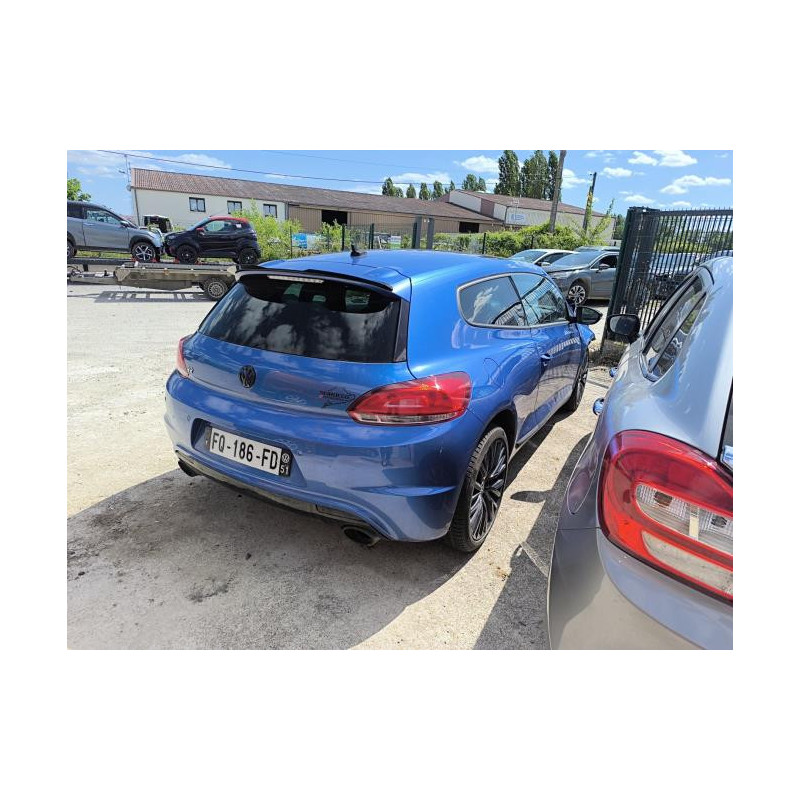 Gicleur lave phare VOLKSWAGEN SCIROCCO 3 PHASE 1 COUPE d’occasion