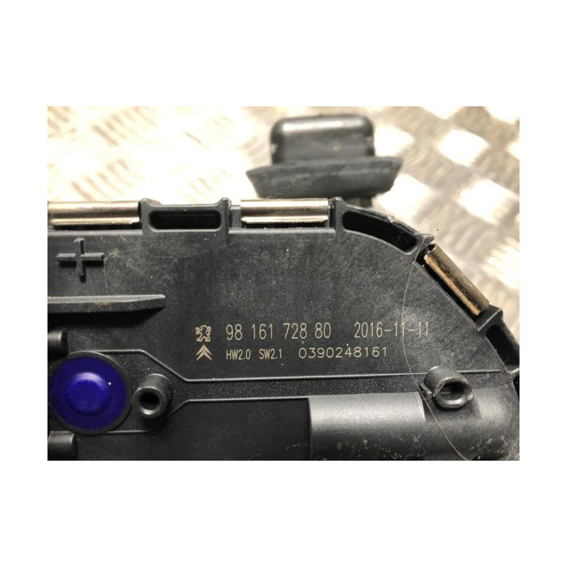 Moteur essuie glace avant droit CITROEN C4 PICASSO 2 PHASE 2 d’occasion