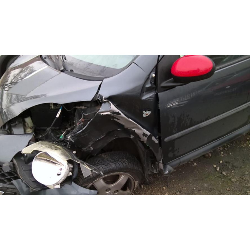 Etrier avant gauche (freinage) PEUGEOT 107 PHASE 2 d’occasion