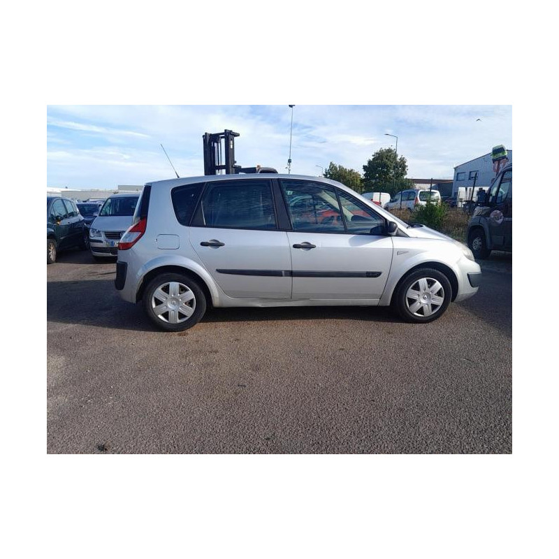 Poignee d'ouverture de capot RENAULT SCENIC 2 PHASE 1 d’occasion