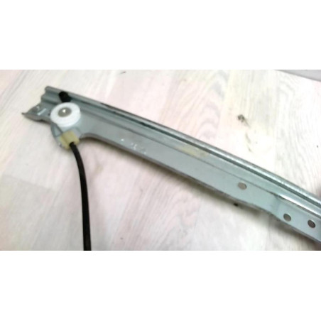 Leve vitre mecanique arriere gauche CITROEN C3 2 PHASE 1 d’occasion