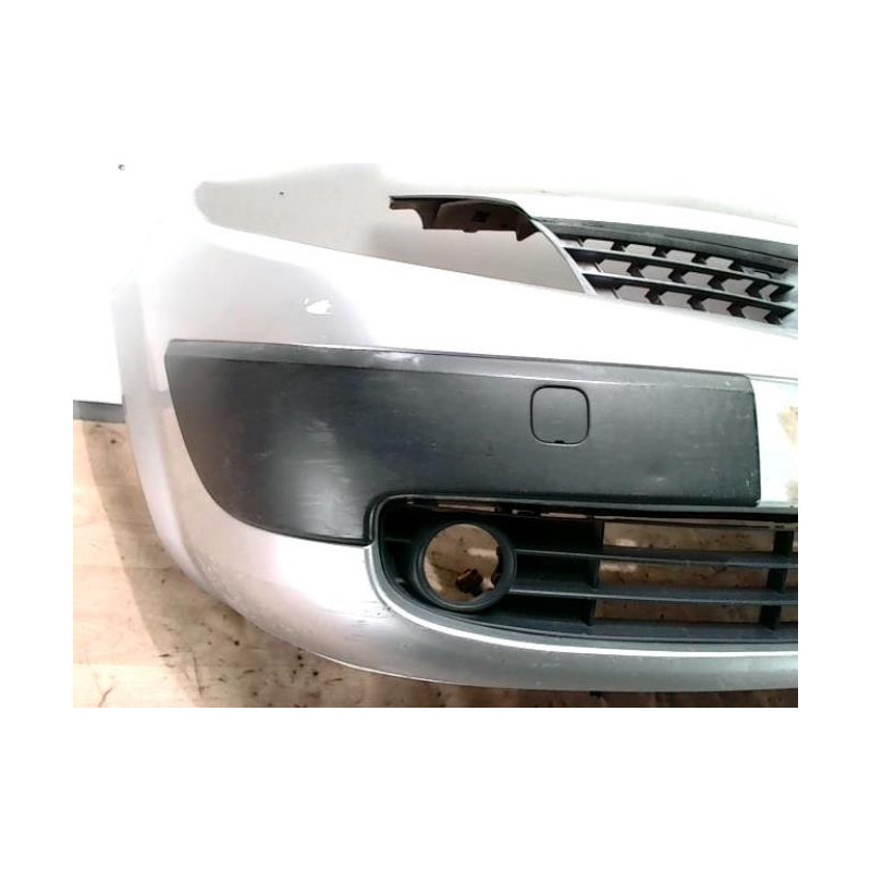 Pare choc avant RENAULT SCENIC 2 PHASE 1 d’occasion