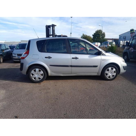 Pare choc avant RENAULT SCENIC 2 PHASE 1 d’occasion