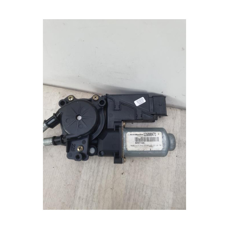 Mecanisme de leve vitre electrique avant droit RENAULT MEGANE 2 PHASE 1 d’occasion