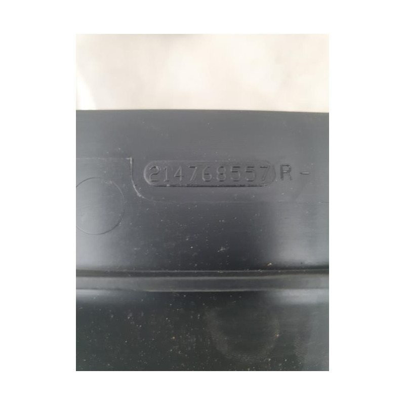Moulure de pare choc arriere RENAULT MEGANE 3 PHASE 1 d’occasion