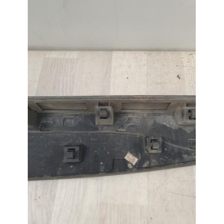 Baguette de porte arriere gauche  RENAULT CLIO 3 PHASE 2 d’occasion