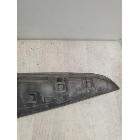 Baguette de porte arriere gauche  RENAULT CLIO 3 PHASE 2 d’occasion