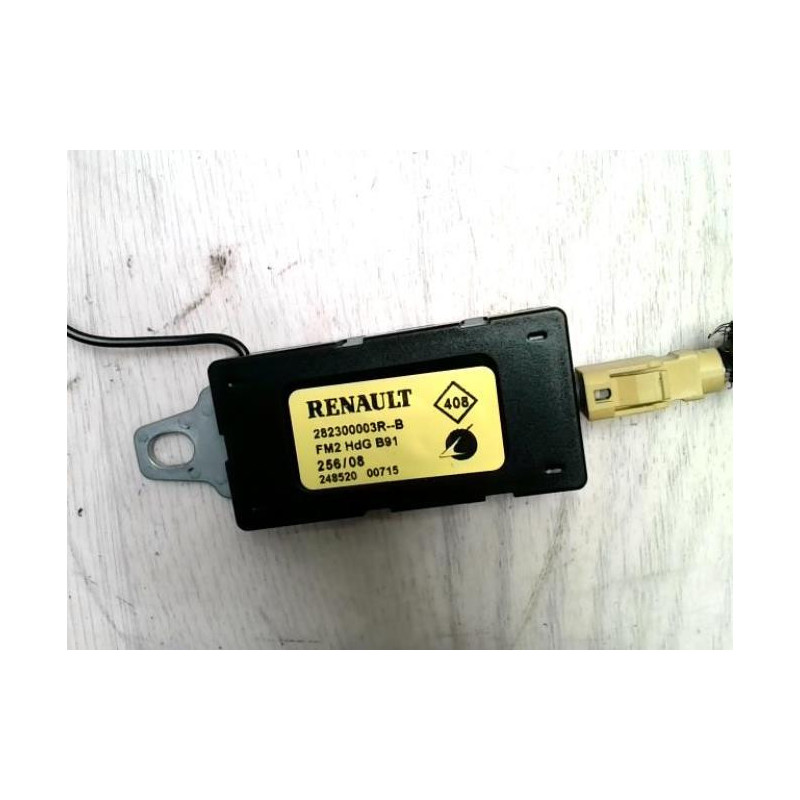 Amplificateur audio RENAULT MEGANE 3 PHASE 1 d’occasion