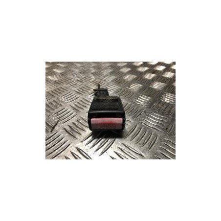 Attache ceinture avant droit DACIA LOGAN MCV 1 PHASE 2 BREAK d’occasion